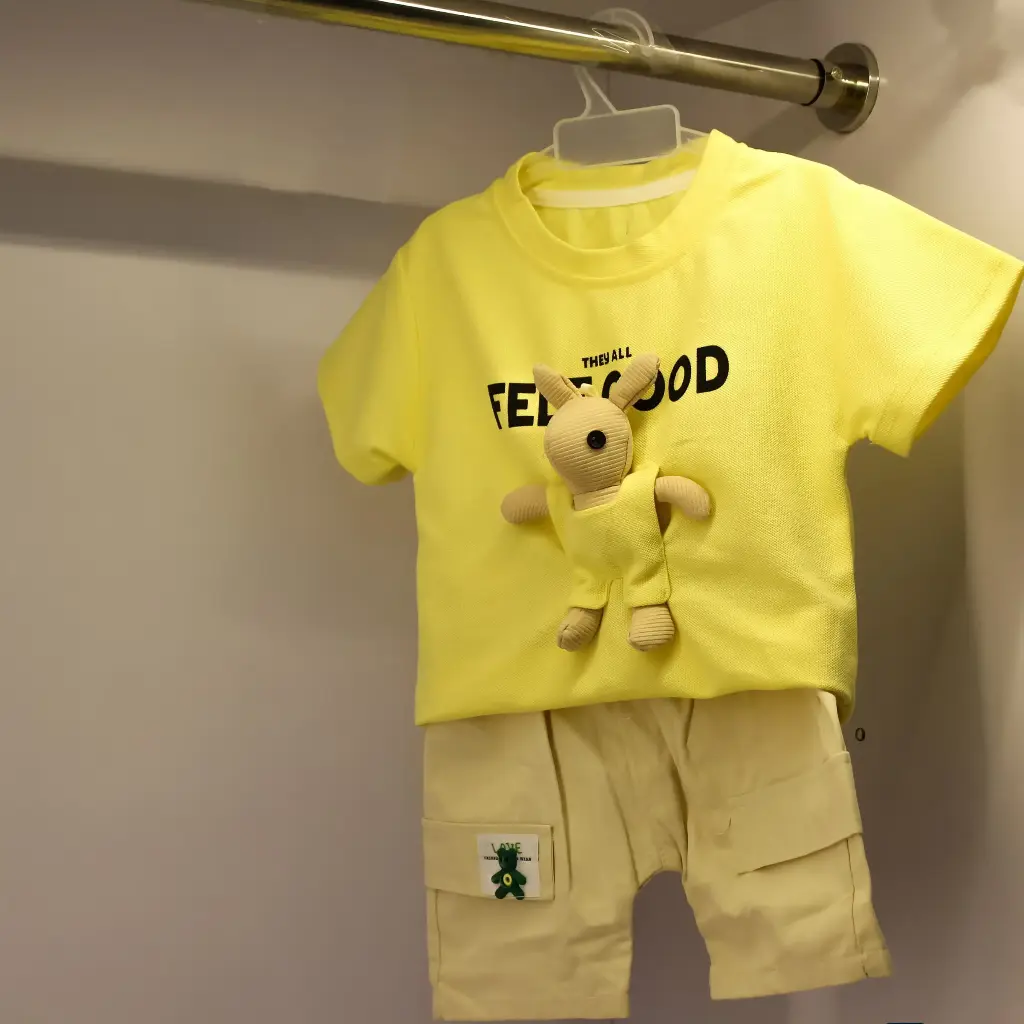 Boy's Yellow 3D Teddy T-Shirt with Shorts Set (2Y-3Y)