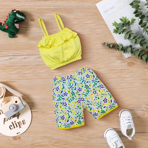 Floral Print Shorts with Crop Top Set Yellow